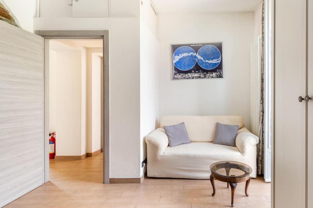 Como 100Mq 5 Mins To Center + Free Park And View Exterior foto